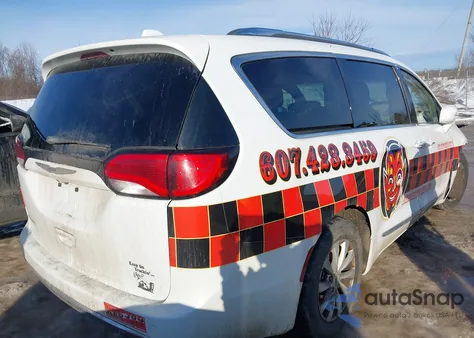 2019 Chrysler Pacifica Touring L z USA, uszkodzony, nr VIN 2C4RC1BG0KR575819